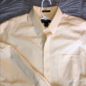 Eddie Bauer Button Up